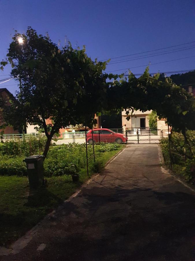 Apartmani Podvisoki Вісоко Екстер'єр фото